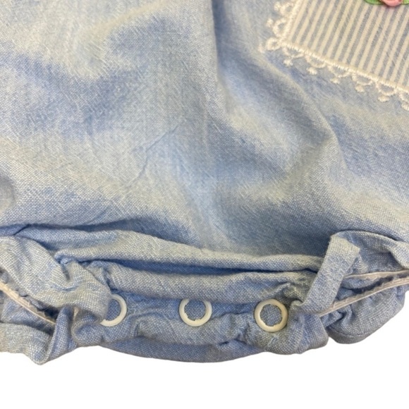 Vintage Buster Brown Chambray Bubble Romper Rosebud Accents Light Blue Sz 6-9 mo - Picture 12 of 15